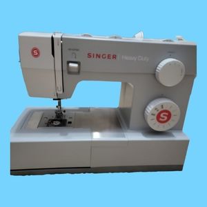 Singer heavy duty sewing machine.